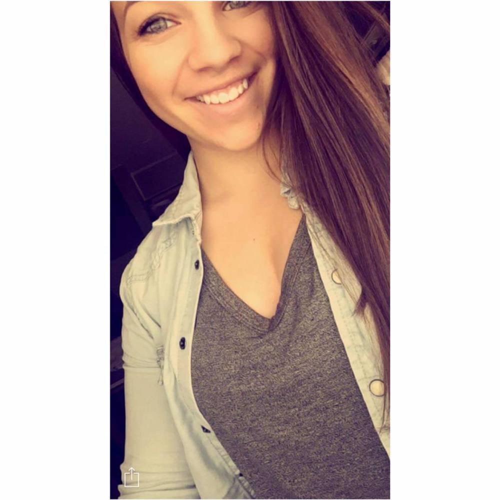 Meet your Posher, Hailey