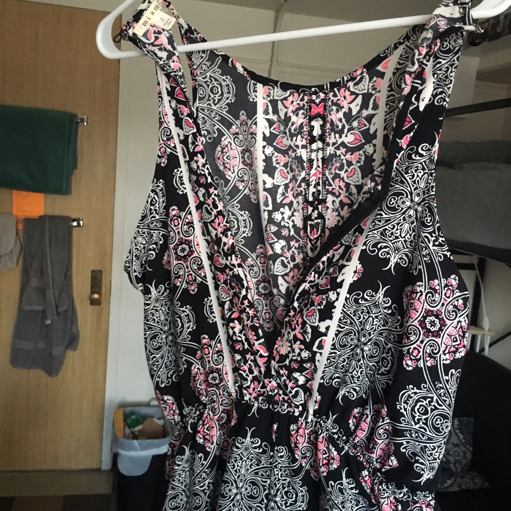 romper - Picture 2 of 3