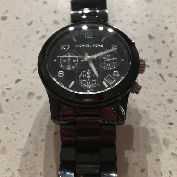 Michael Kors Black Cheramic Watch main image 6