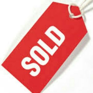 **SOLD on Let it Go** VS Pink bling V-neck shor