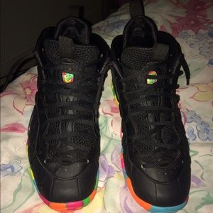 Black fruity pebbles foamposite