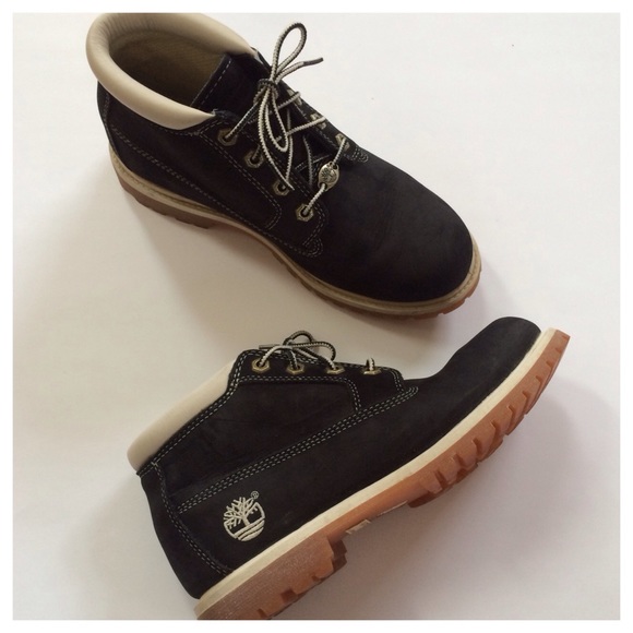 Timberland Shoes - 💝HOST PICK💝  Timberland Black Boots