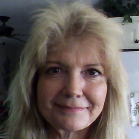 Meet your Posher, Phyllis - Picture 1 of 1