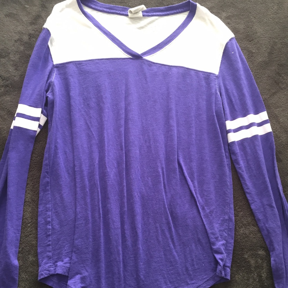 VICTORIA SECRET long sleeve tee!!