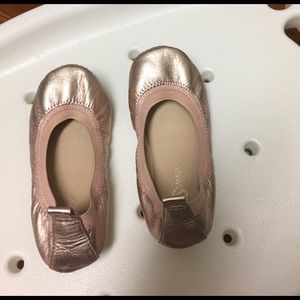 Yosi Samra rose gold toddler flats