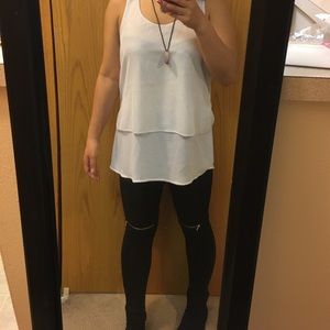 Banana republic white tank