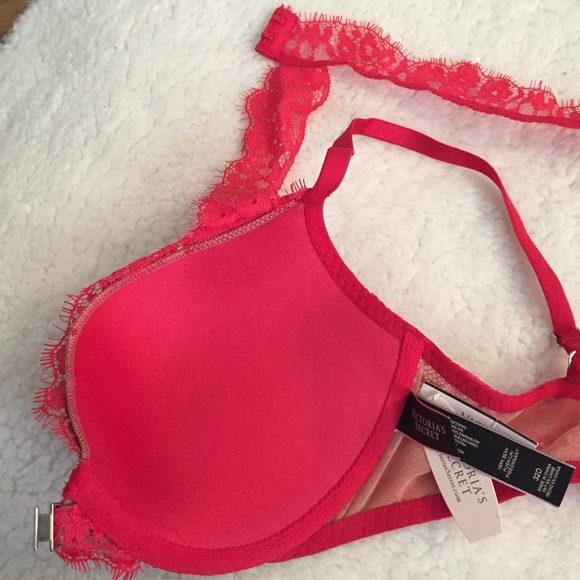 VS Crystal Lace Push Up High Neck Bra! - Picture 4 of 4