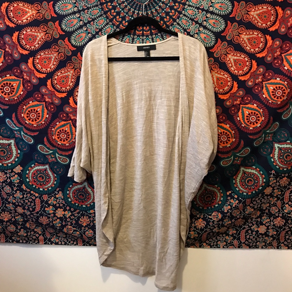 Long knee length flowing cardigan