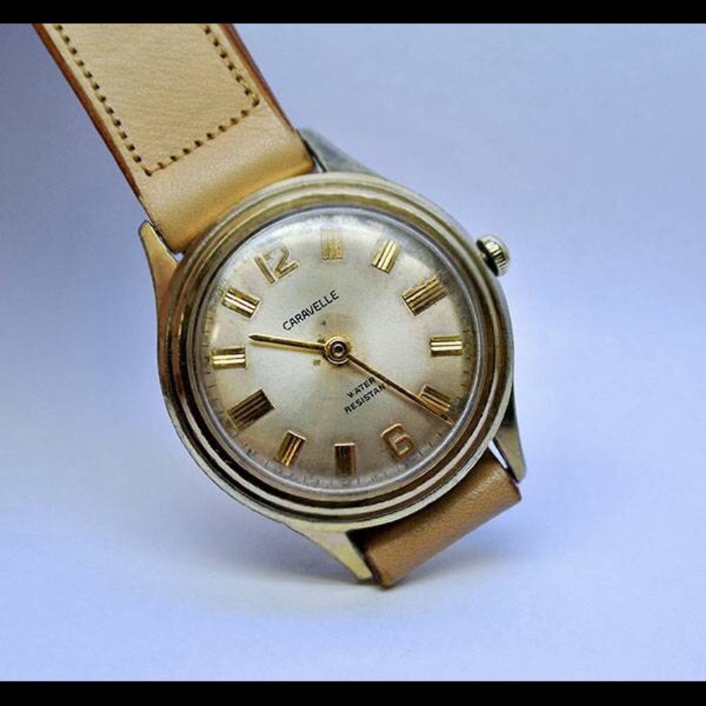 Vintage 1950s MENS CARAVELLE by Bulova Wristwatch