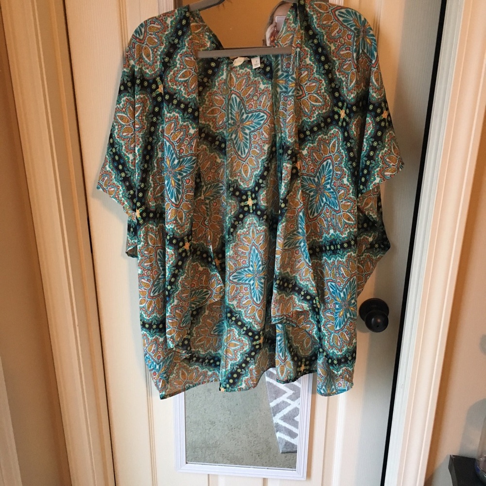 Colorful kimono from Franchescas