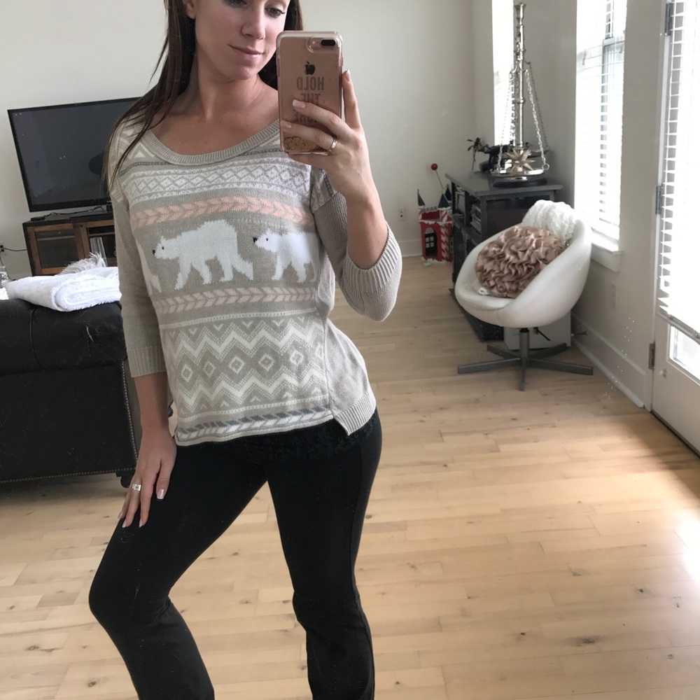Cropped 3/4 Slv. Polar Bear Sweater