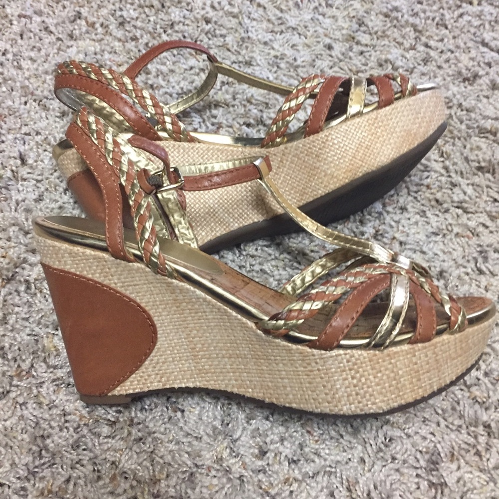 Wegdes Sandals