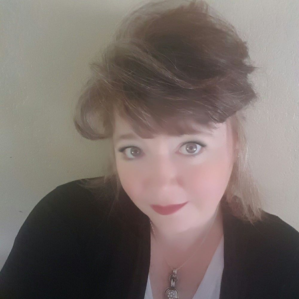 Meet your Posher, Kristin