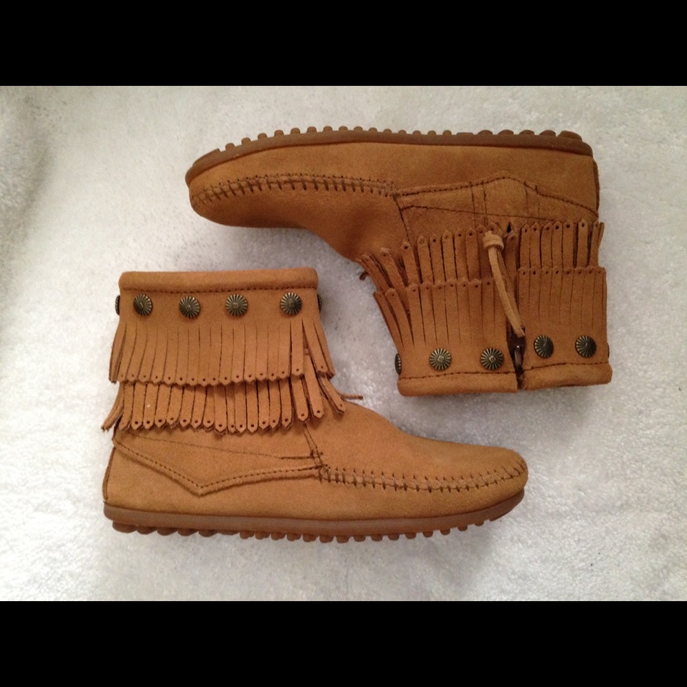 New Minnetonka Double Fringe Boot