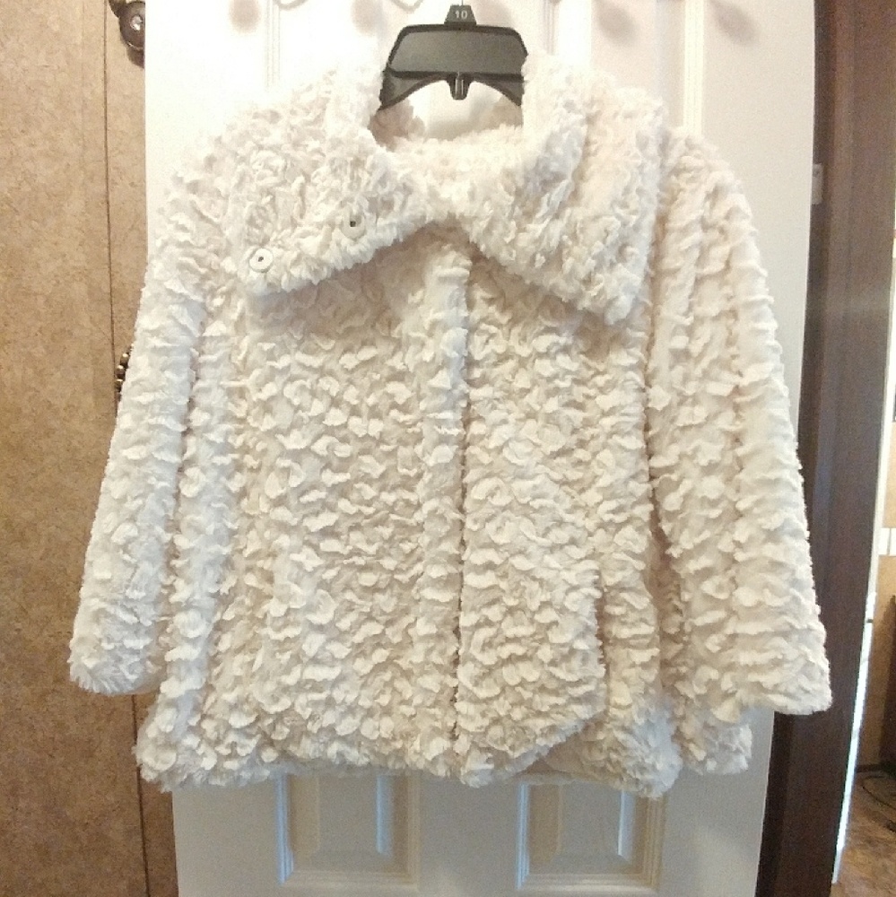 Women's Faux fur jacket.