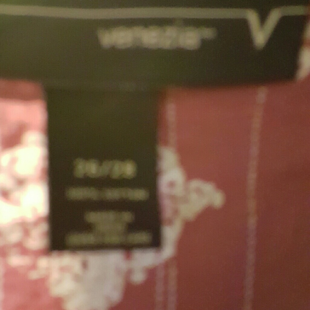 Blouse - Picture 2 of 3