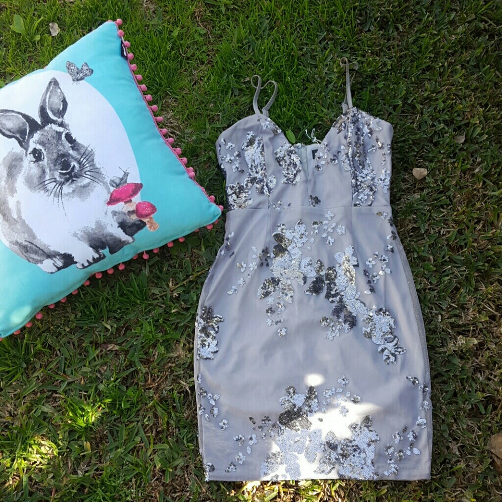 Gorgeous blue sequin dress