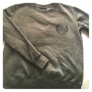 Army green sweatshirt!💚💚