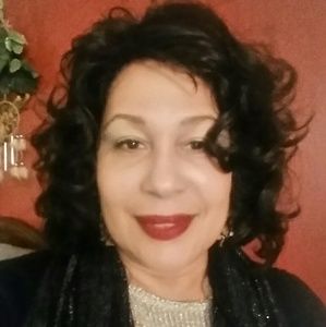 Meet your Posher, Felecia