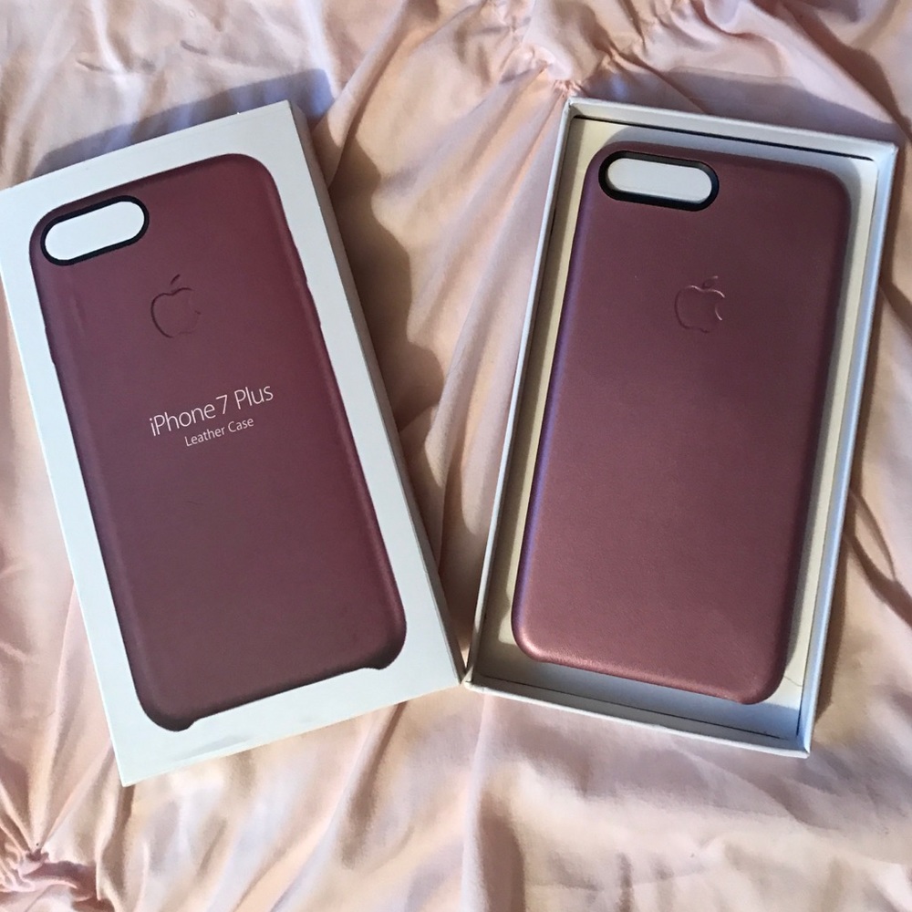 iPhone 7 plus leather apple case!