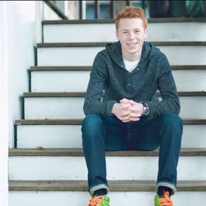 Meet your Posher, Carson