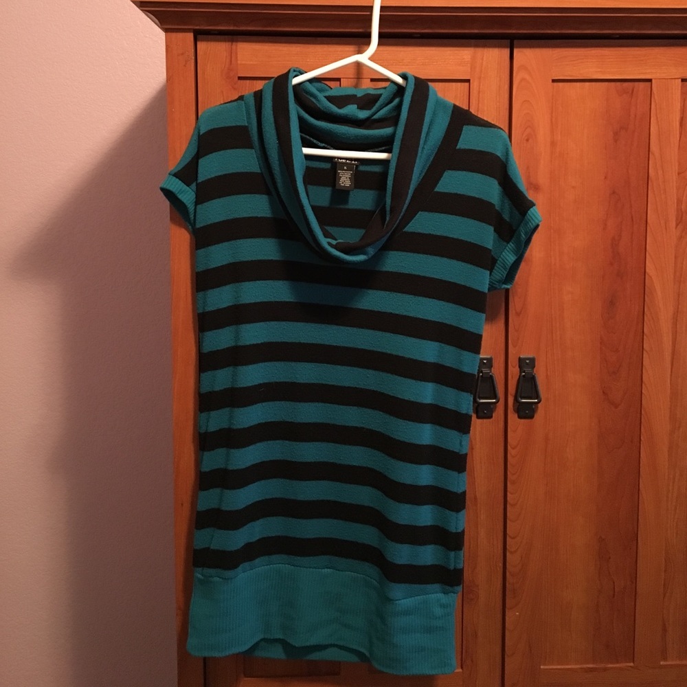 Rue 21 Top