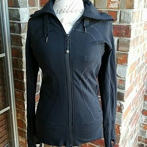 Lululemon workout jacket