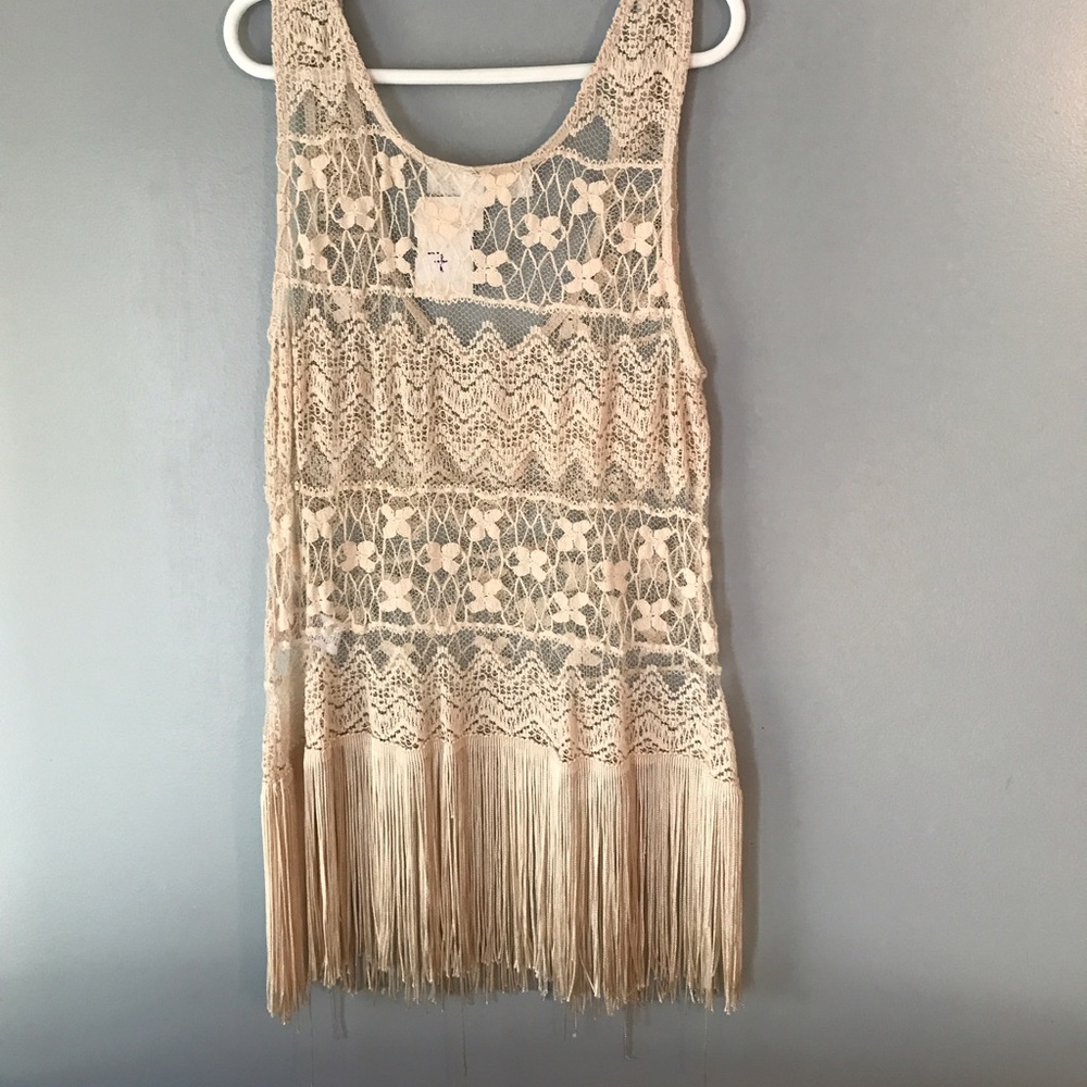 Lace Tank - Picture 3 of 4