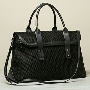 💙SOLD💙Brand new without tags fabletics purse