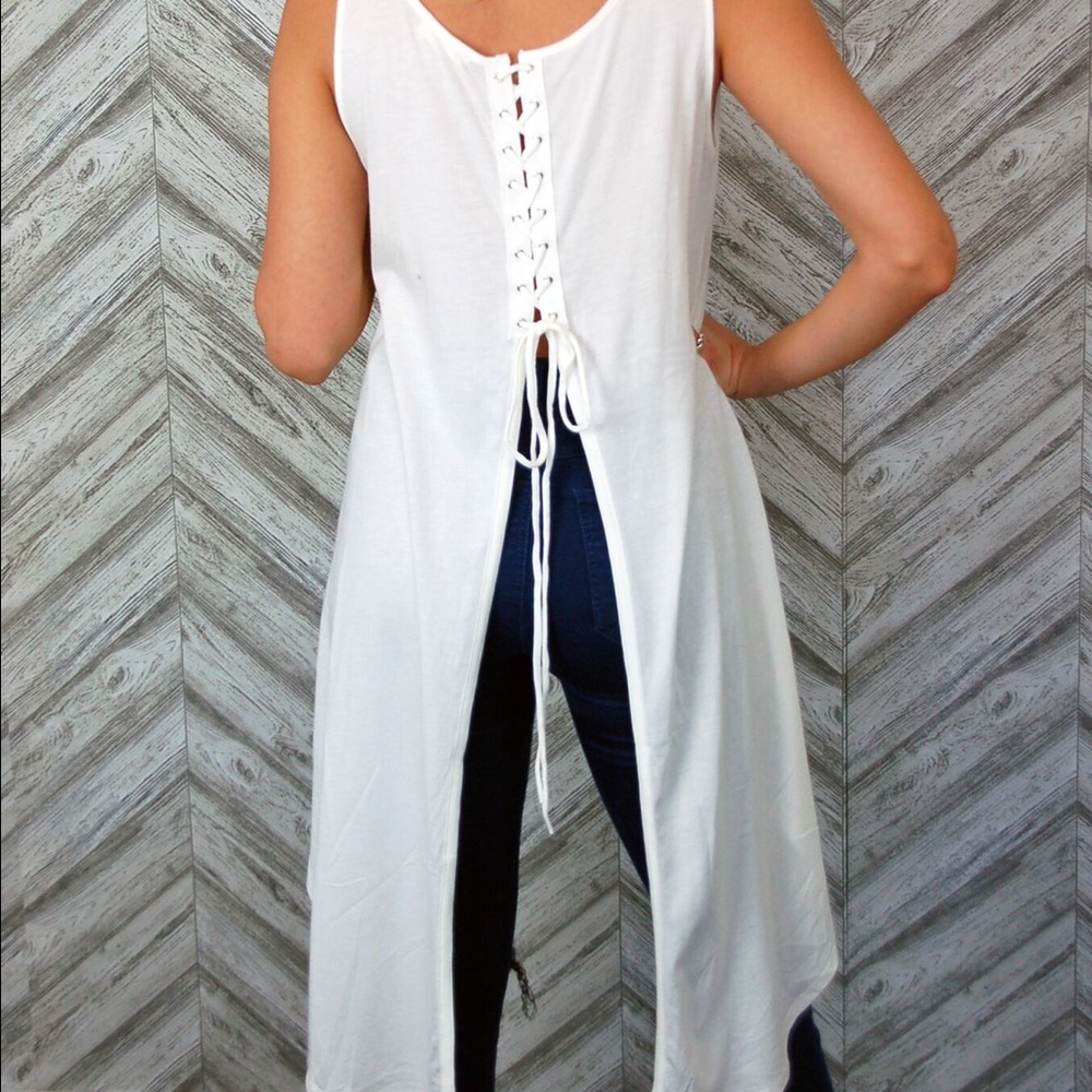 SALE! White hi-lo lace back tank - Picture 3 of 3