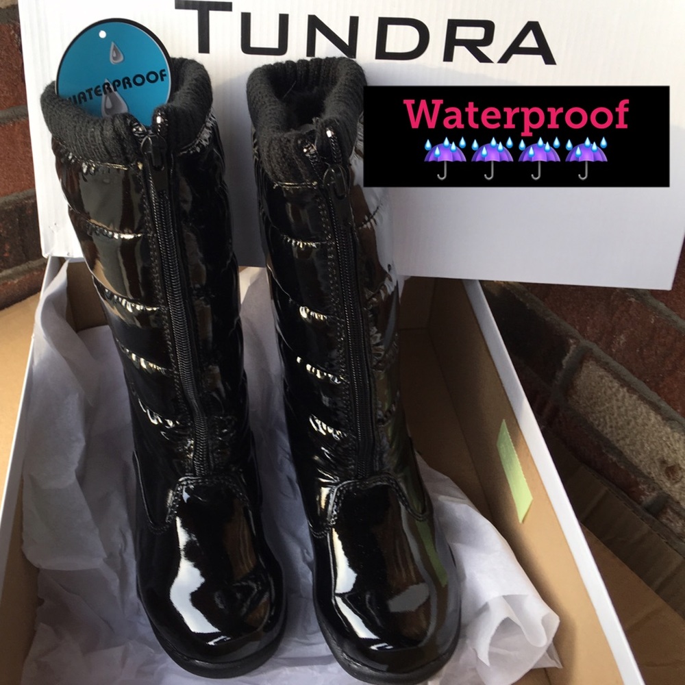 Tundra Girls Black Waterproof Boot ☔️