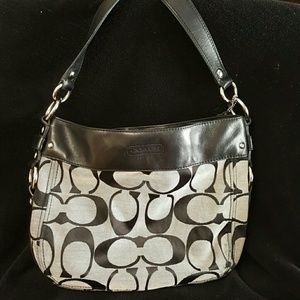 COACH F14708 ZOE BLACK GRAY SIGNATURE JACQUARD