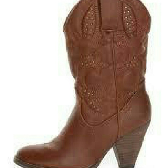 Volatile Dallas Brown - Picture 4 of 4