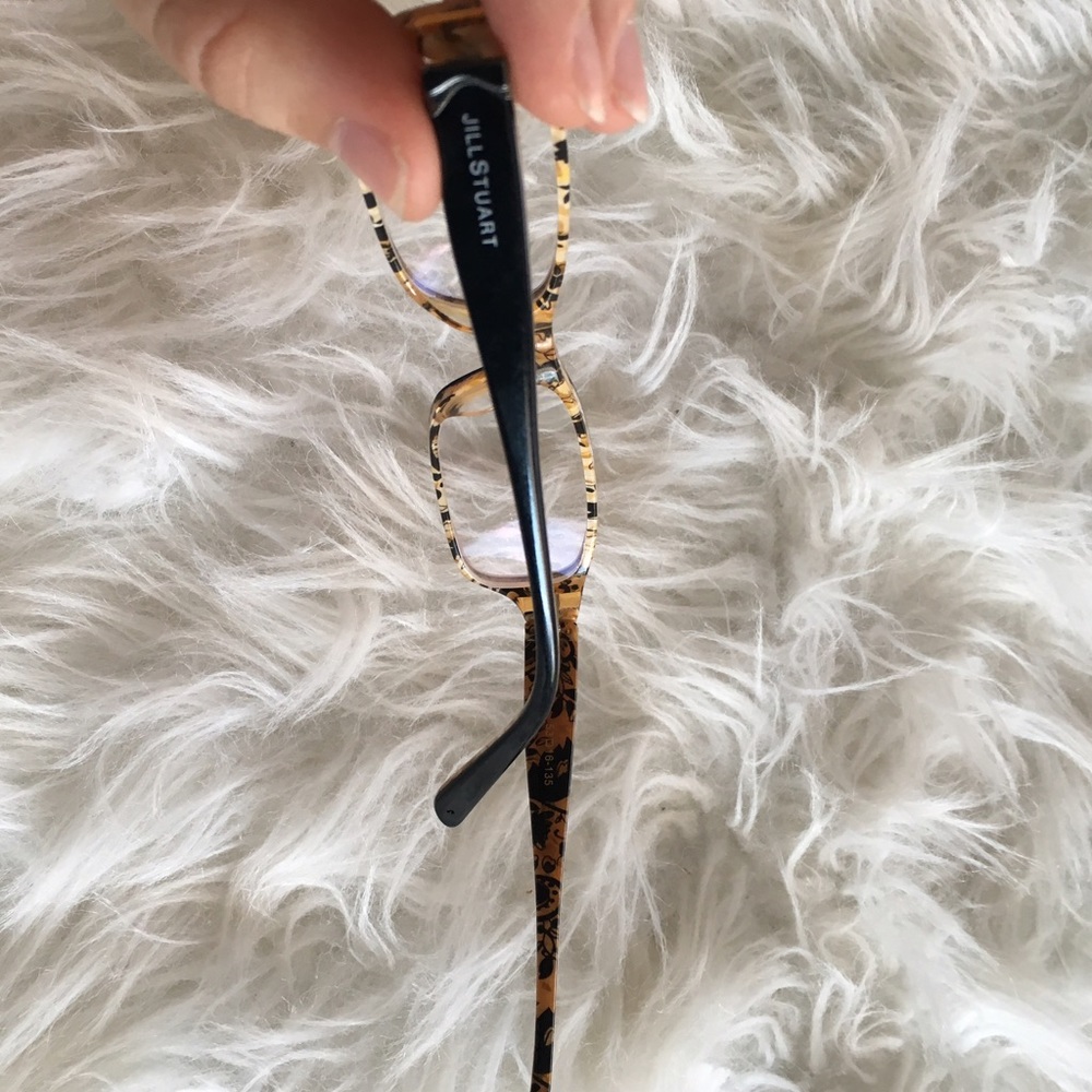 Jill Stuart Readers 👓 - Picture 3 of 4