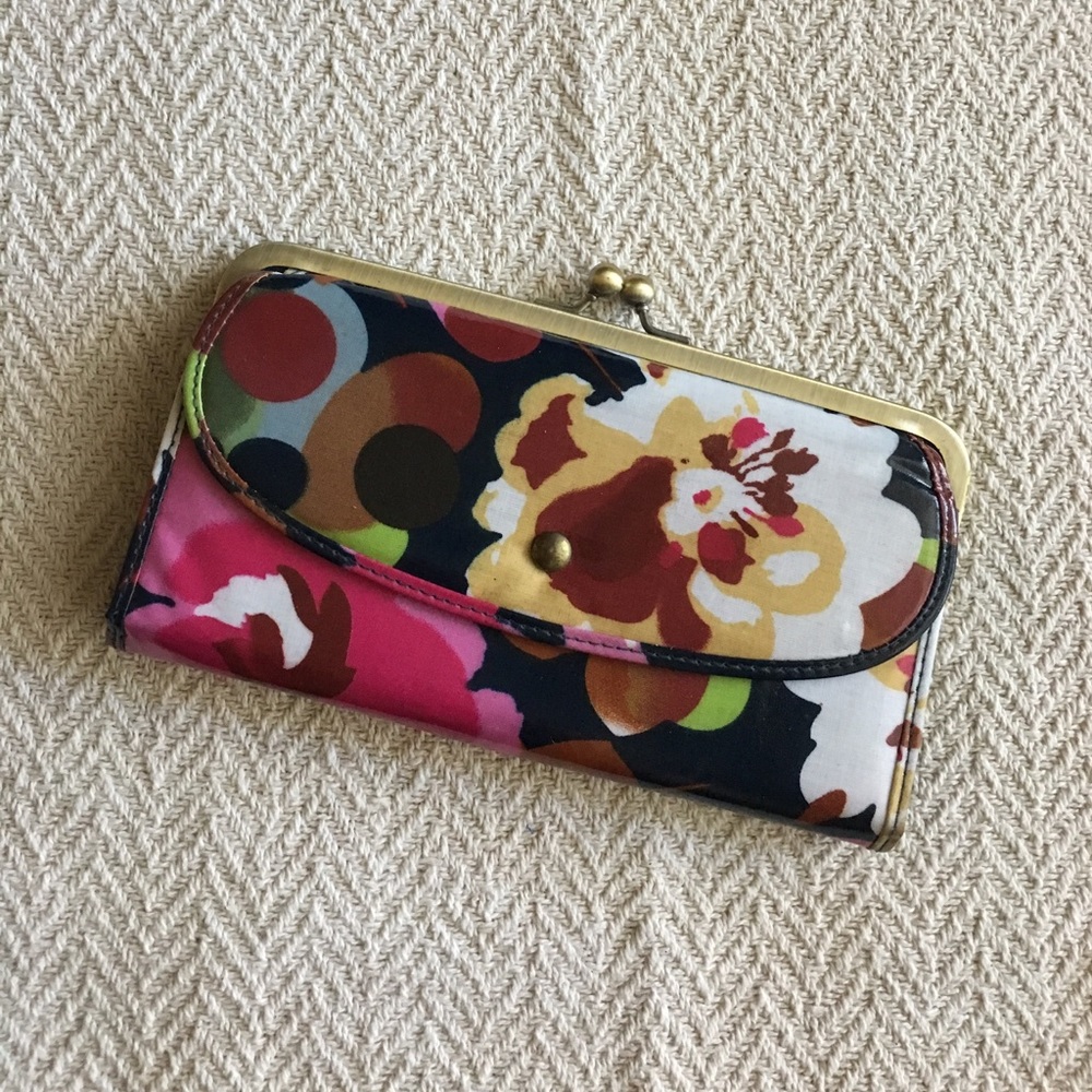 Floral Clutch