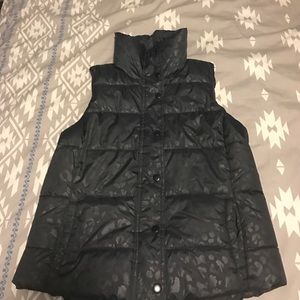 Old Navy dark grey cheetah winter vest