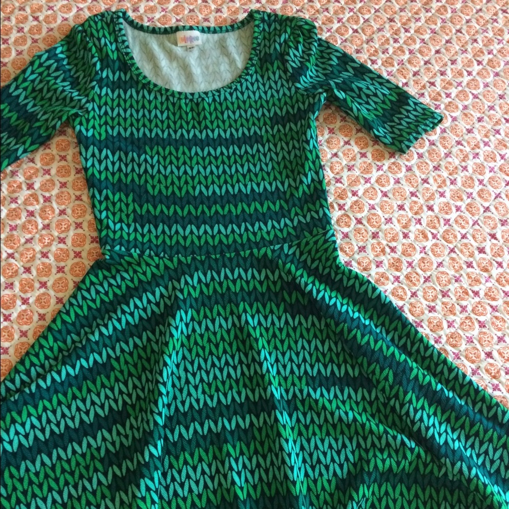 LuLaRoe Nicole dress