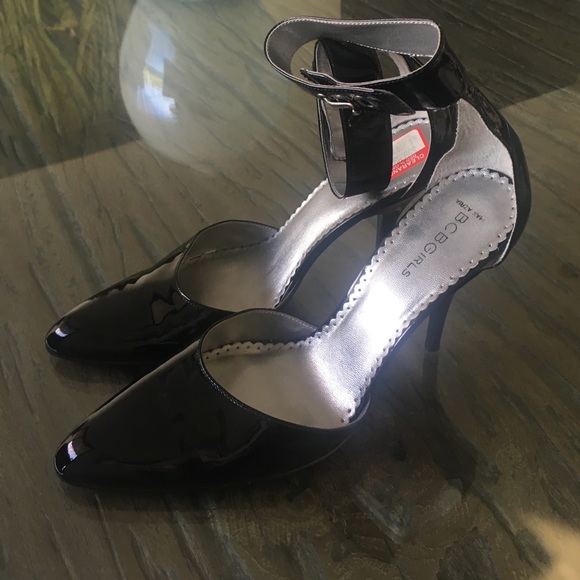 BCBG Black Patent Leather Heels Size 9.5 - Picture 3 of 5