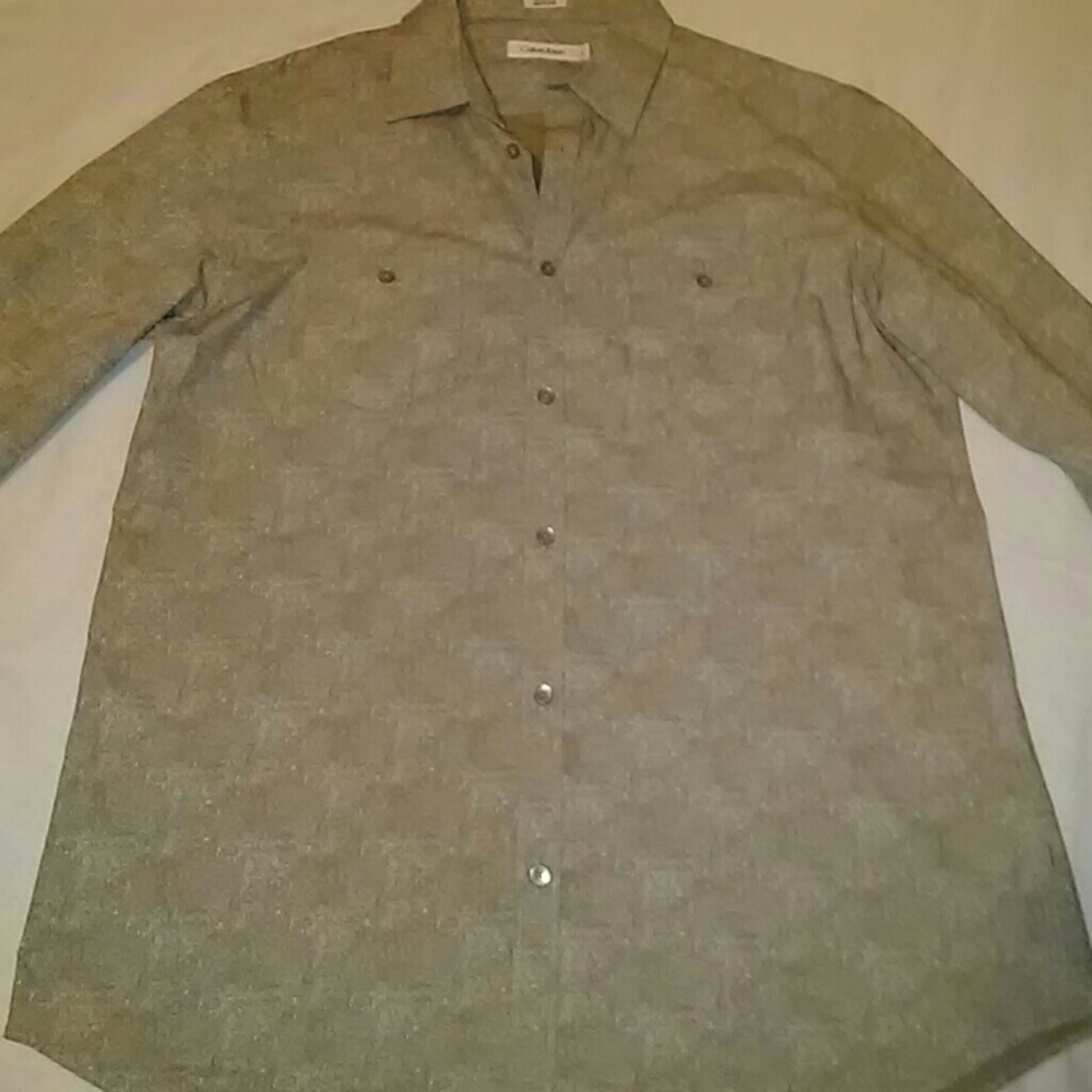 Mens Calvin Klein nice shirt size LG