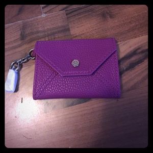 Thirty one small wallet .