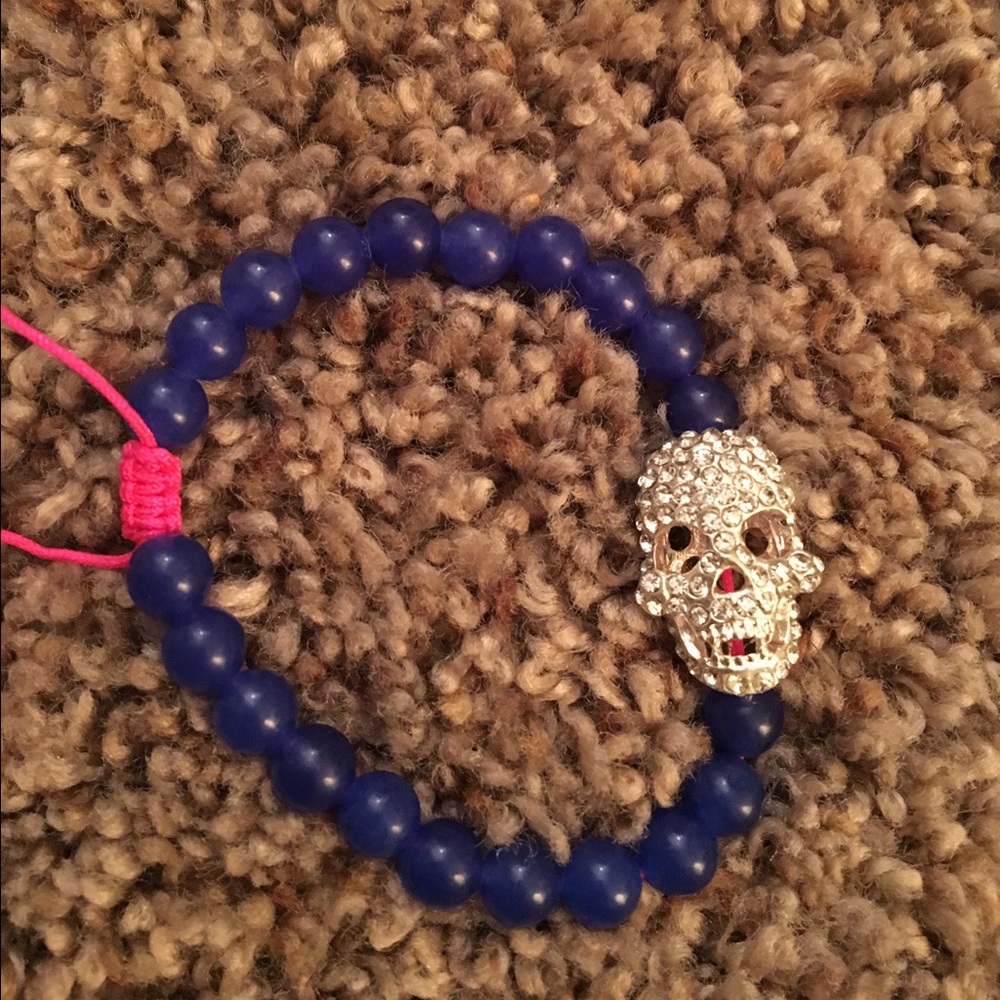 Nwot handmade blue & silver skull bracelet - Picture 4 of 4