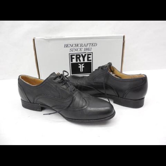 Pre-Owned Frye Harvey 84472 Wingtip Oxford  10.5