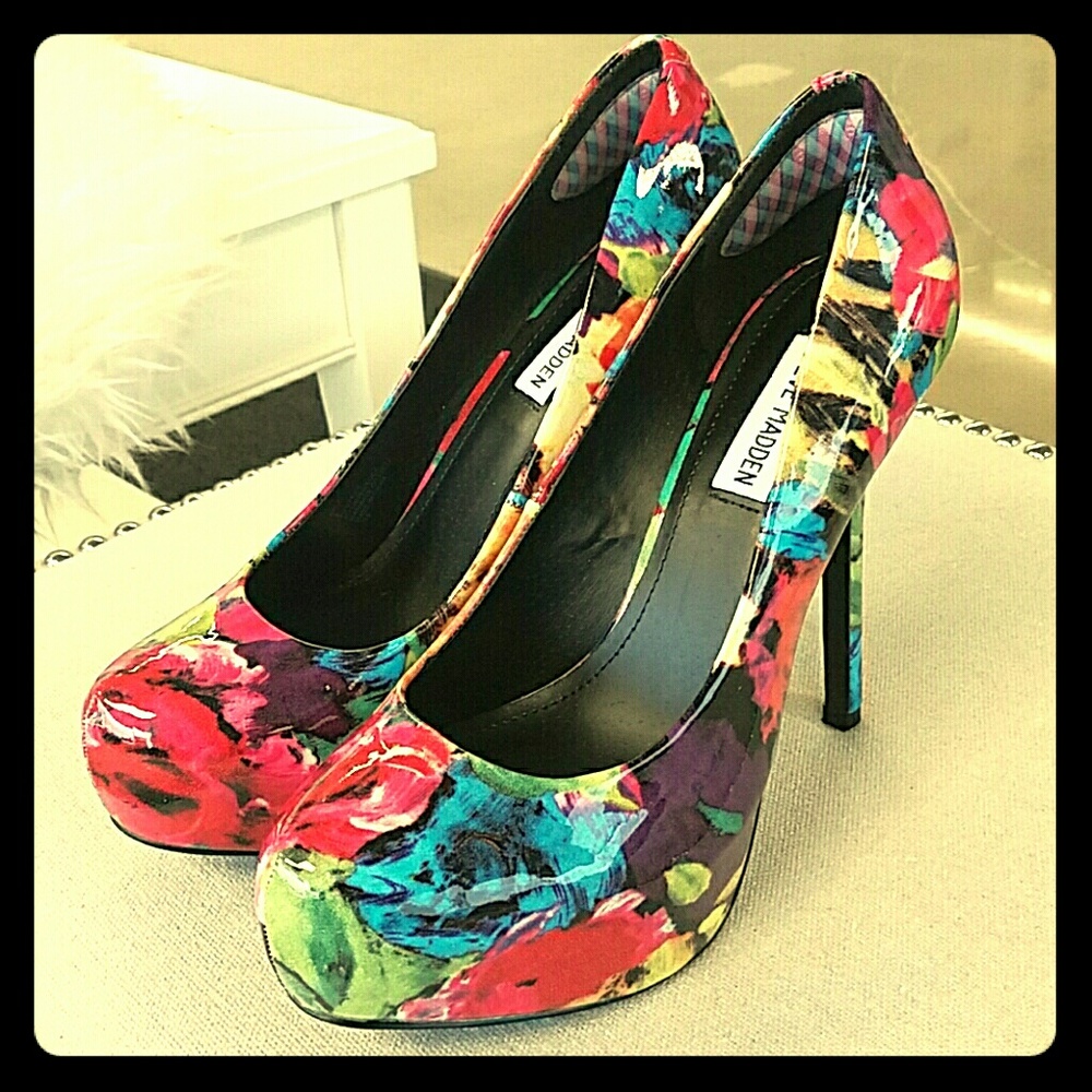 Steve Madden Rainbow Nala Heels