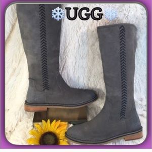 Ugg! Authentic. Grey & Gorgeous!