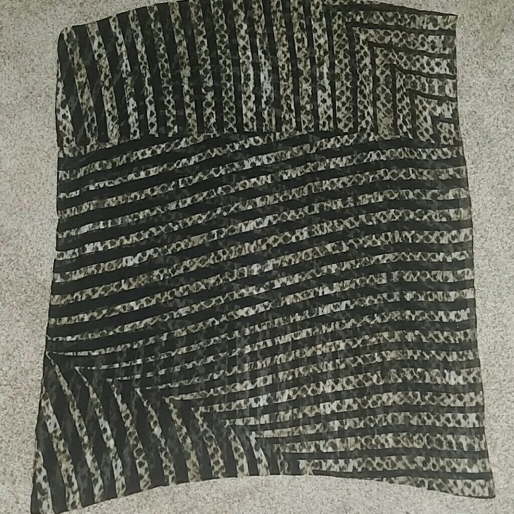 Calvin Klein infinity loop scarf