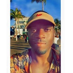 Meet your Posher, Julian