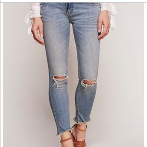Free people destroyed ankle skinny jeans
