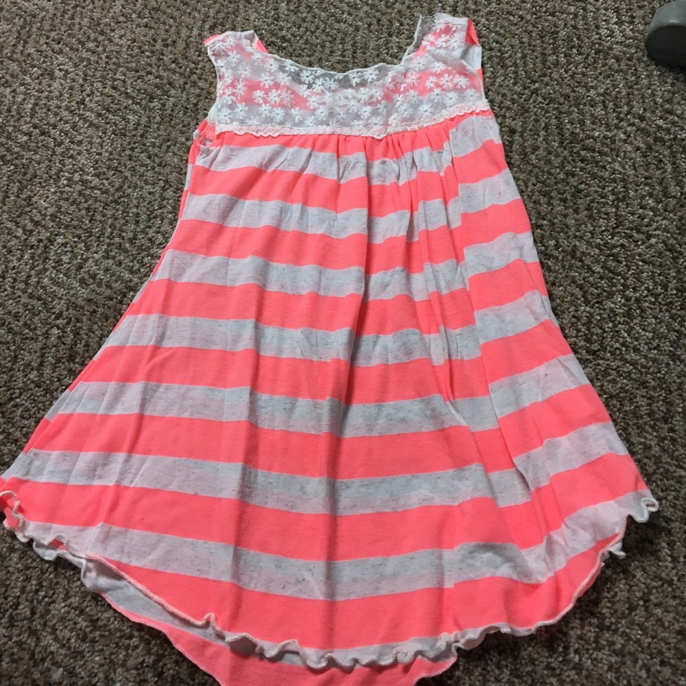 vibrant child's summer shirt!