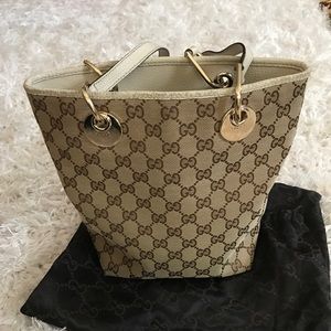 (FINAL PRICE) Authentic GUCCI bucket bag