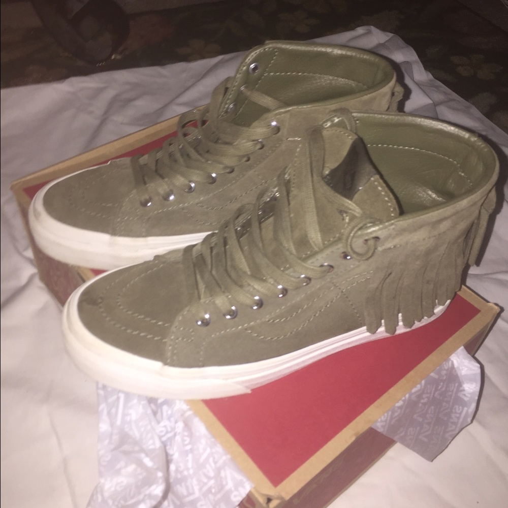 Vans fringe shoes olive
